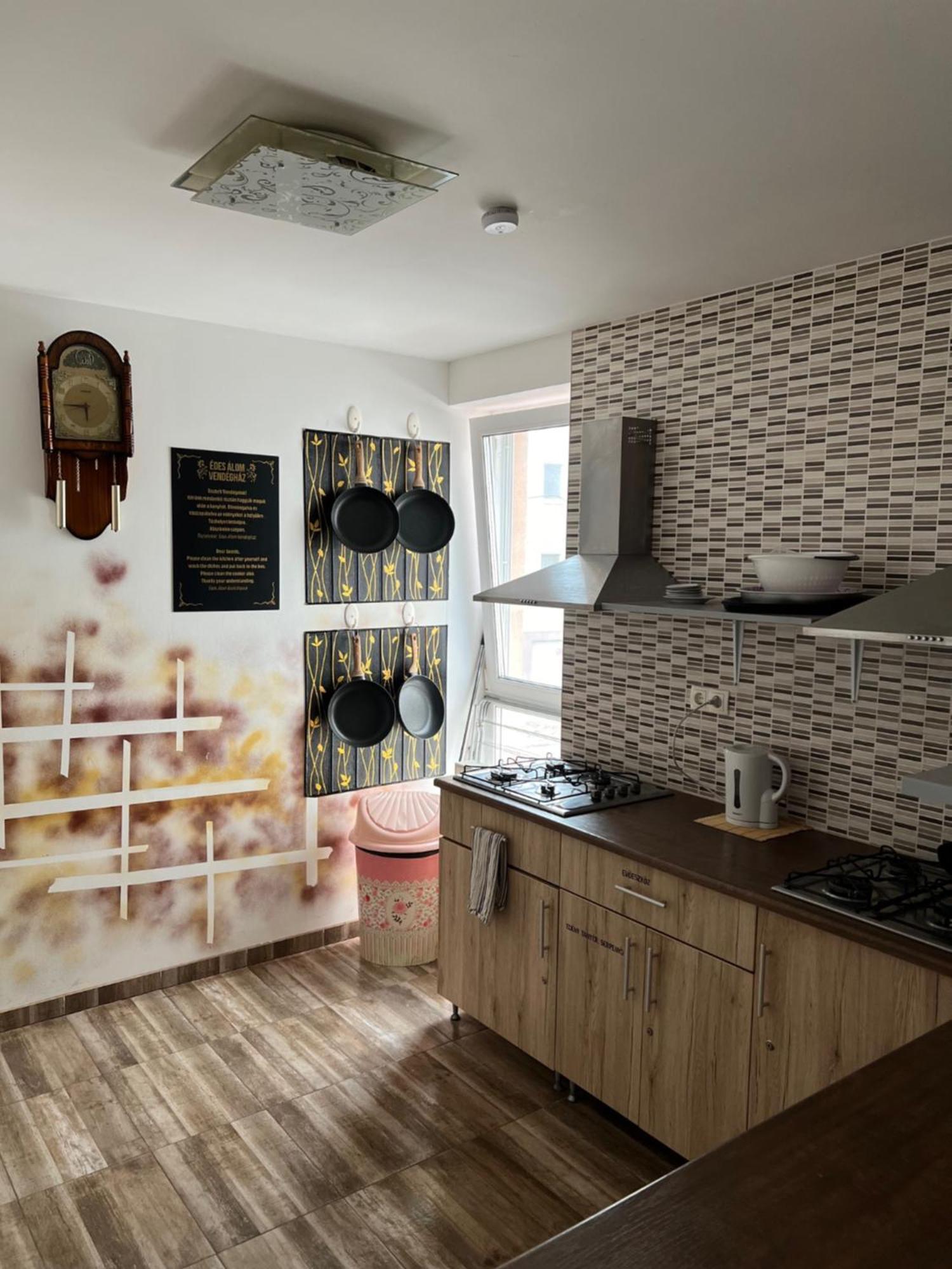Sweet Dream Guesthouse Szeged Exterior foto